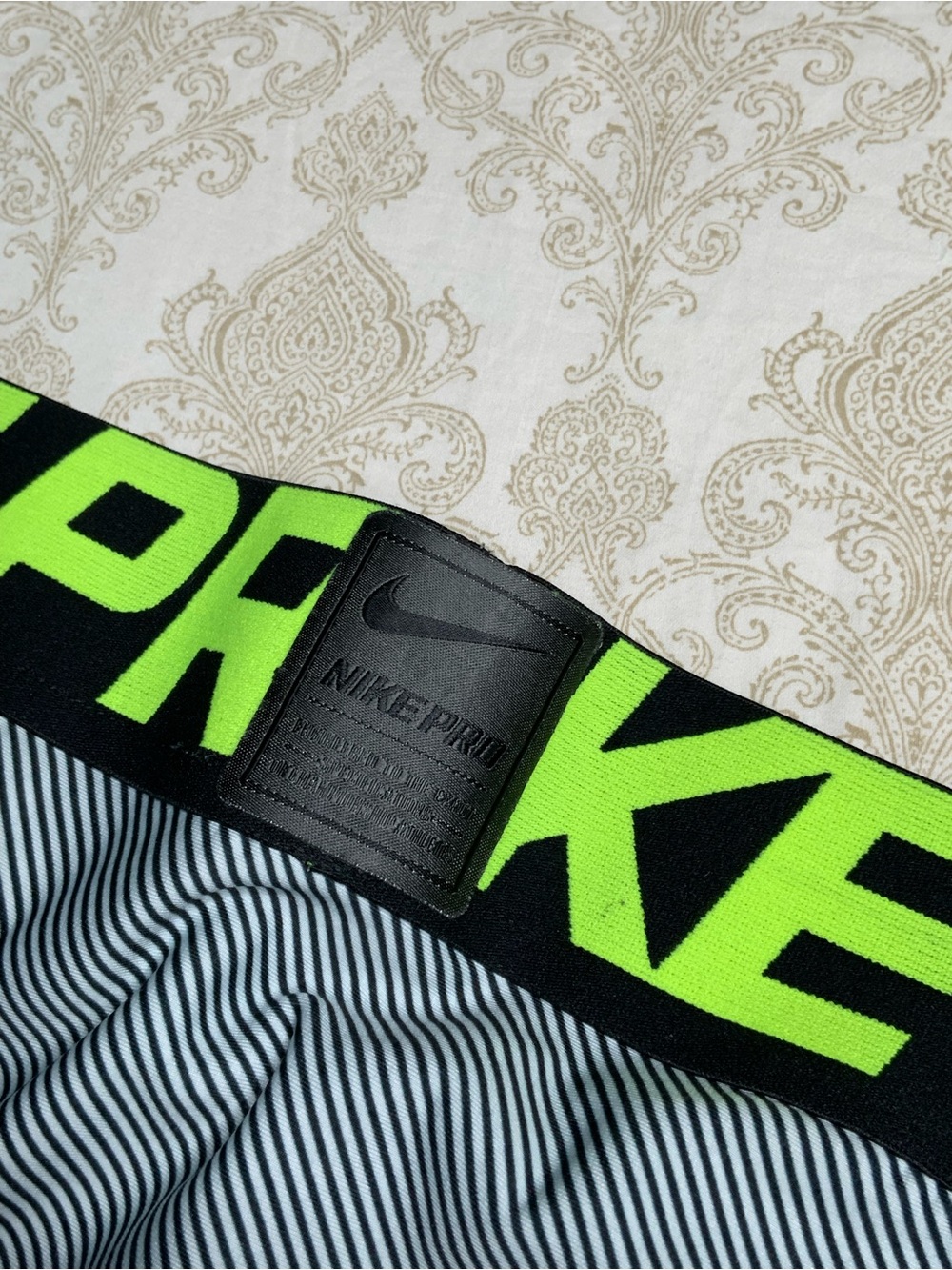 Nike Pro Men’s Dri-FIT Leggings XL Yellow Black - Picture 10 of 10